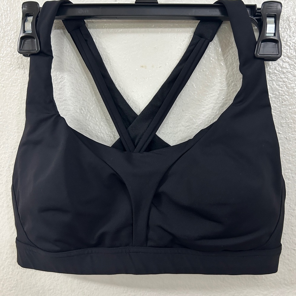 lululemon athletica Black Cross-Back Sports Bra